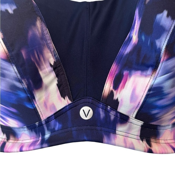 Livi Active Max Support Underwire Bra 48 D - Picture 2 of 7